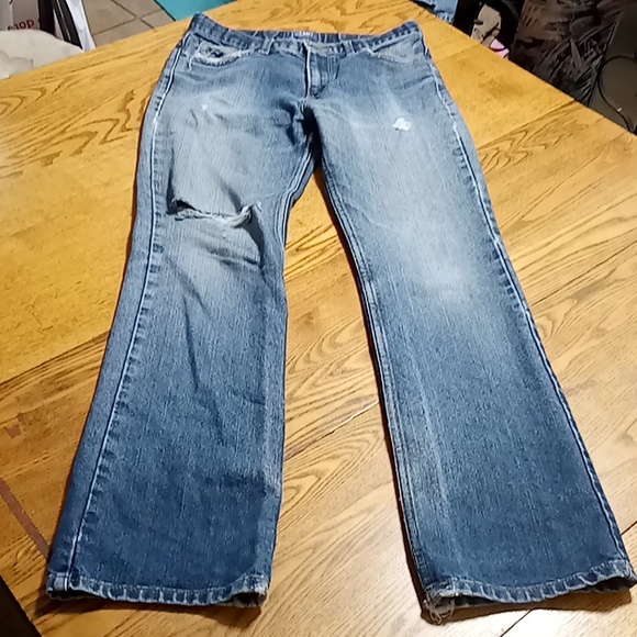 Old Navy Denim - OLD NAVY Womens Jeans 16 BLUE Pants PREOWNED Loose Boot Cut Distressed Bootcut